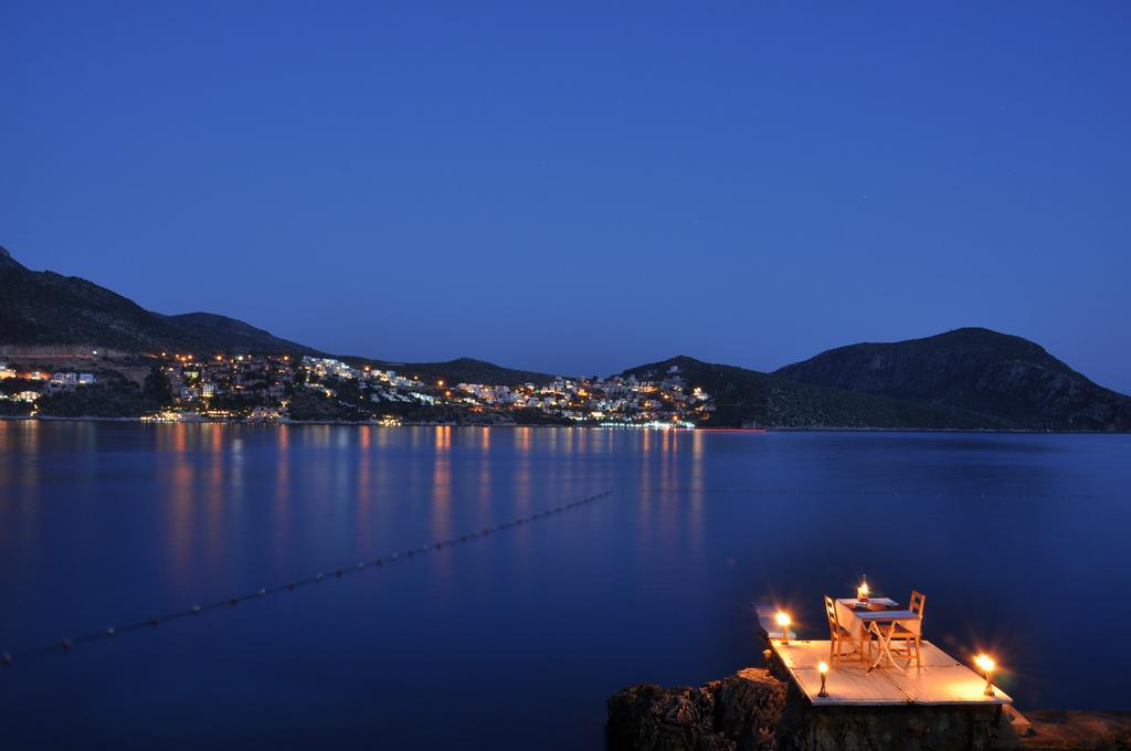 Caretta Hotel Kalkan Extérieur photo