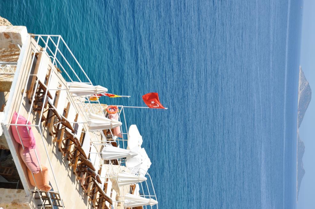 Caretta Hotel Kalkan Extérieur photo