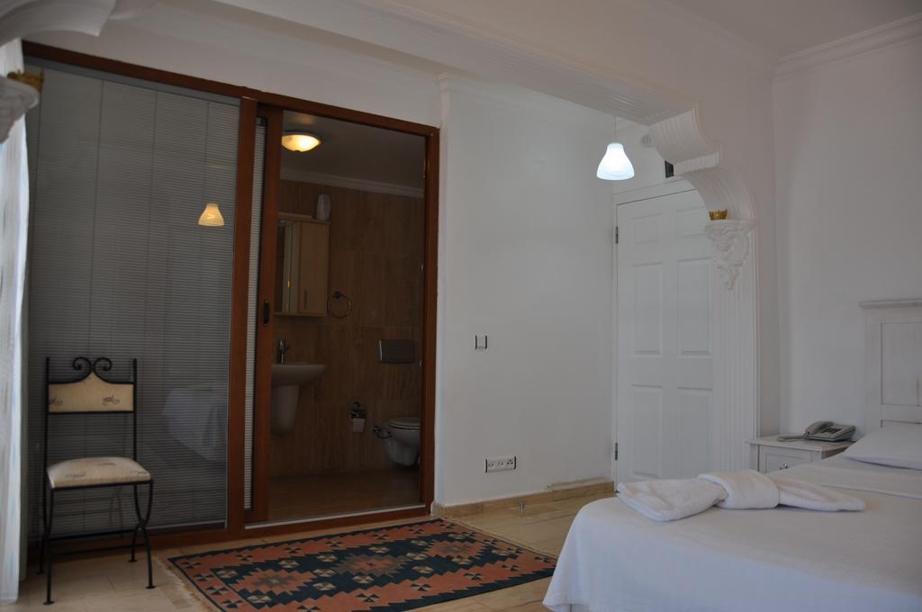 Caretta Hotel Kalkan Chambre photo