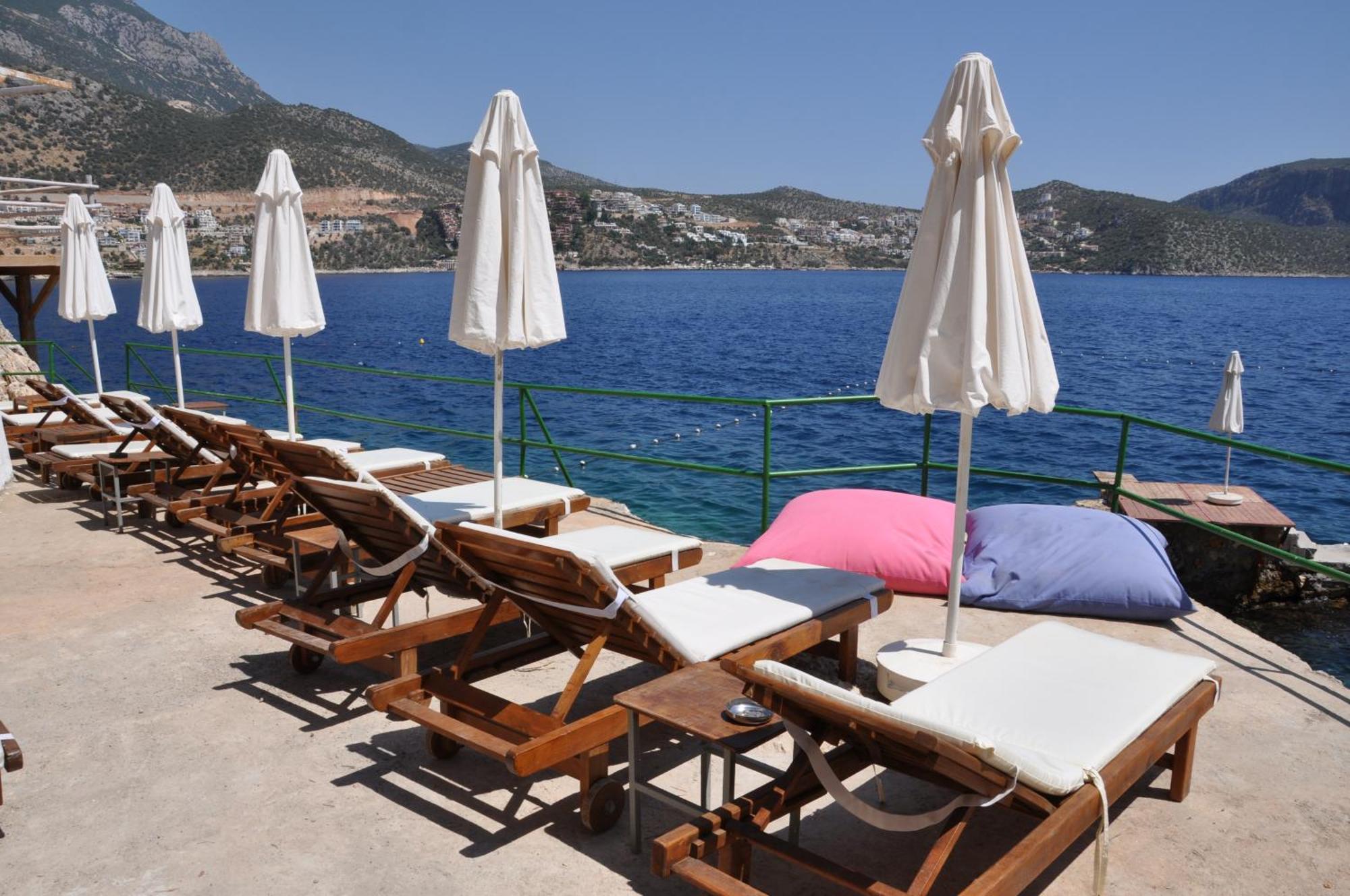 Caretta Hotel Kalkan Extérieur photo