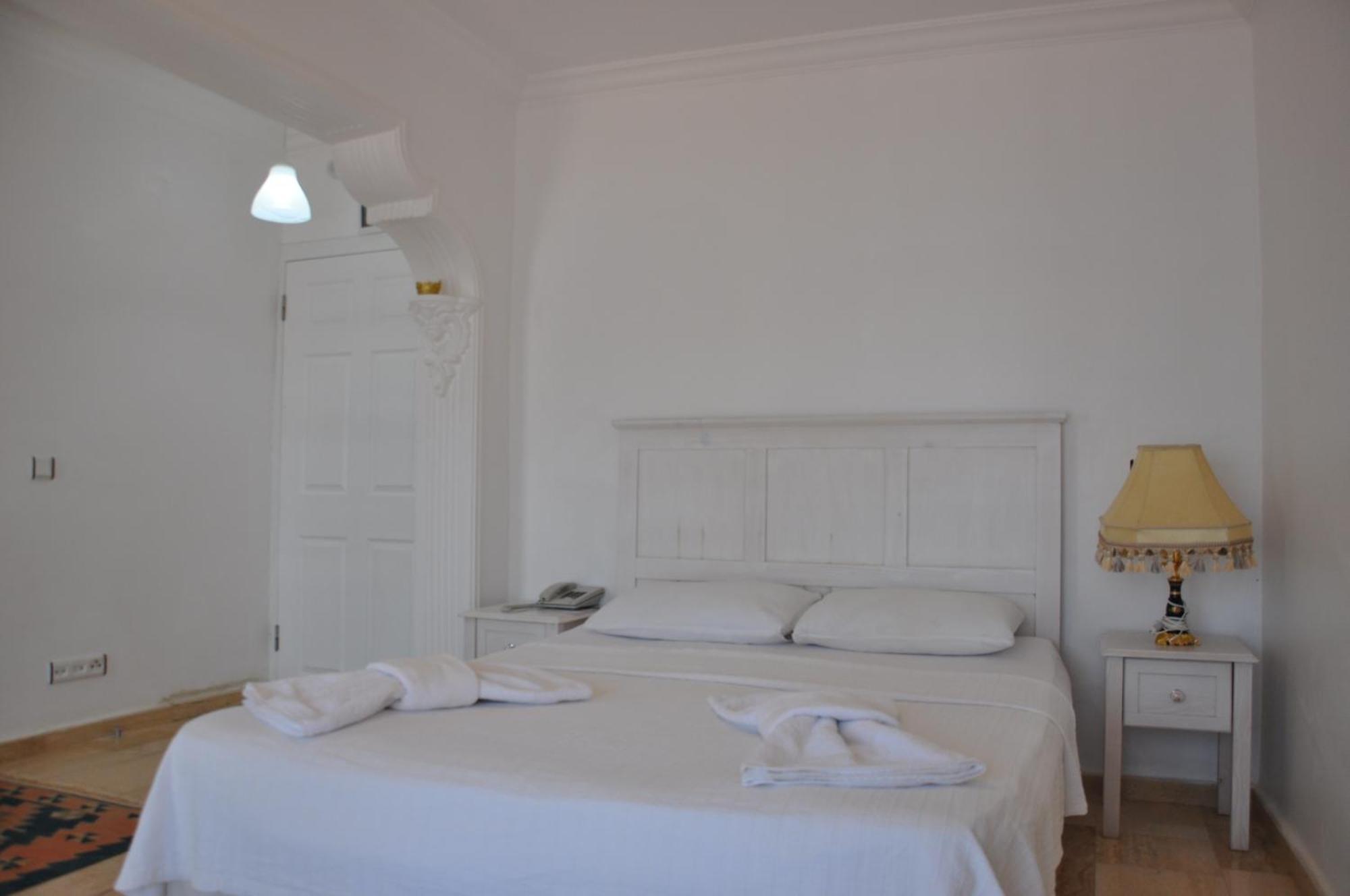 Caretta Hotel Kalkan Chambre photo