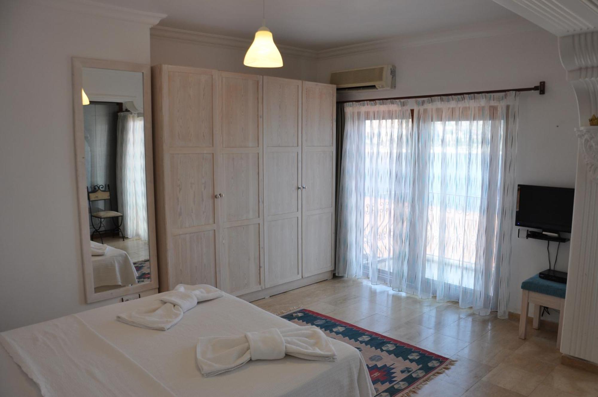 Caretta Hotel Kalkan Chambre photo