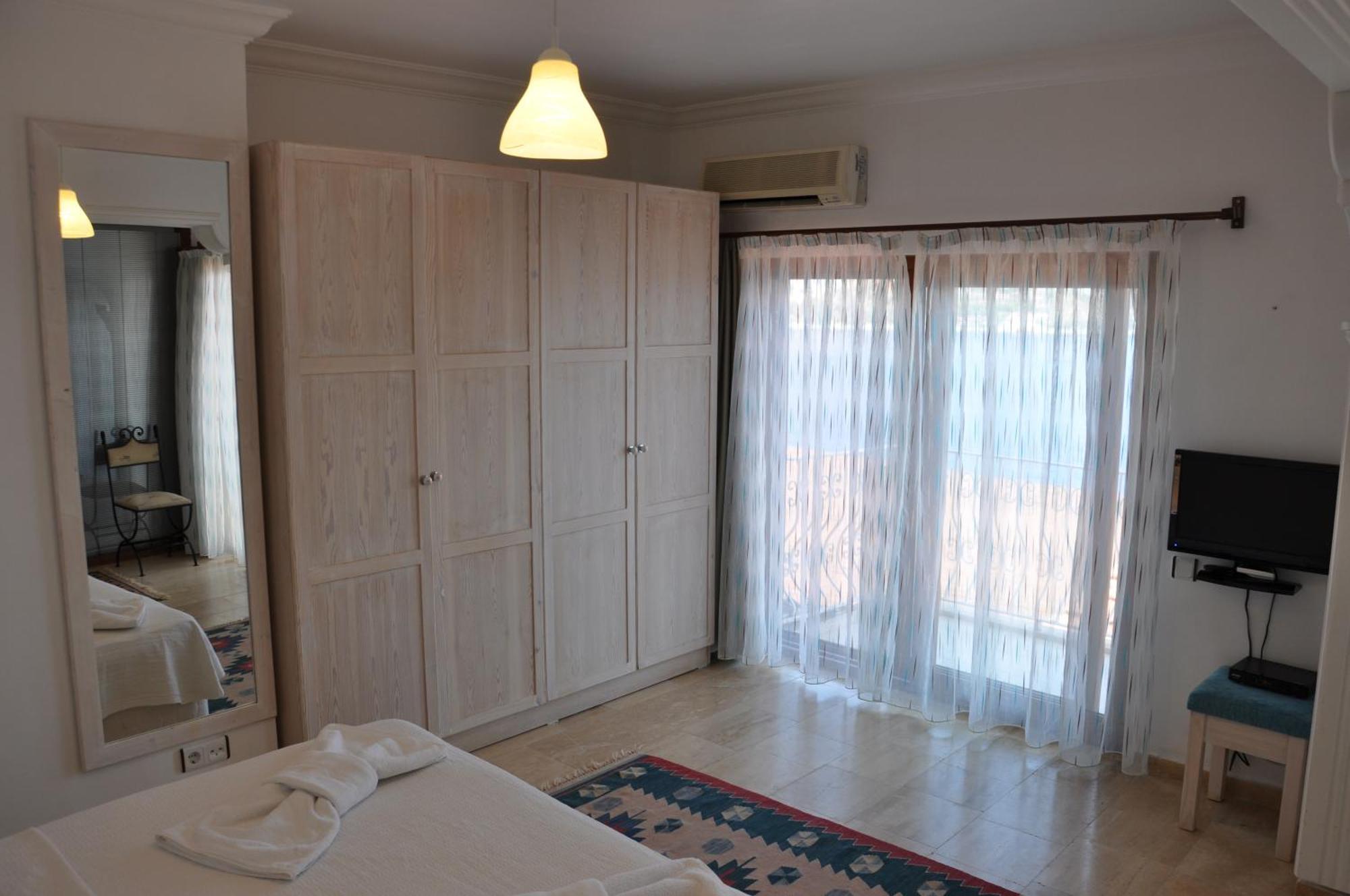 Caretta Hotel Kalkan Chambre photo